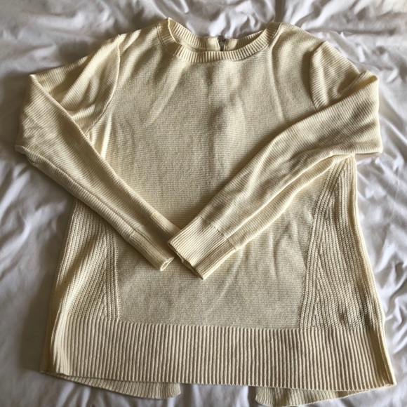 Banana Republic Zipper back Sweater - Picture 1 of 4